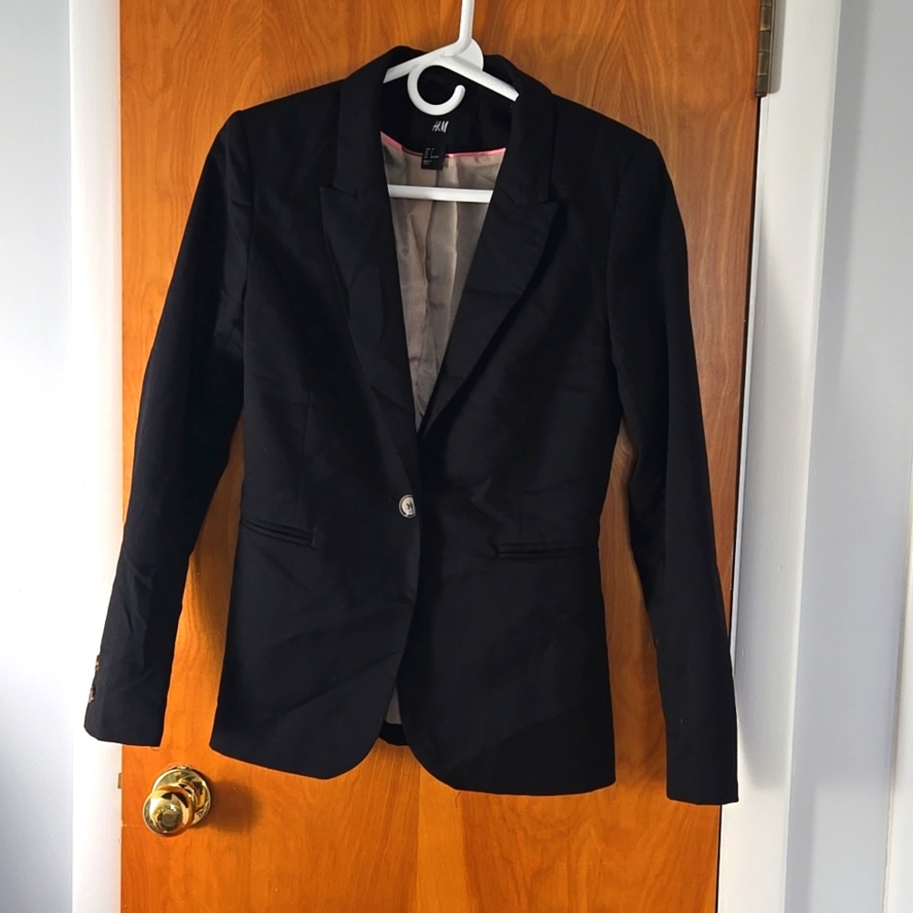 Women's black jacket